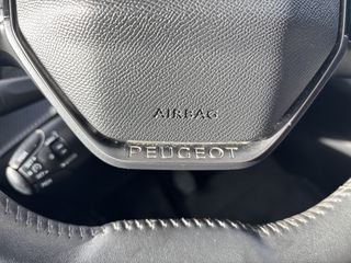 Peugeot 2008 2022-thumb-21