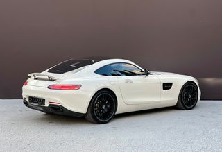 Mercedes-Benz AMG GT 2017-thumb-12