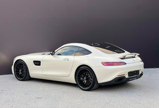 Mercedes-Benz AMG GT 2017-thumb-11