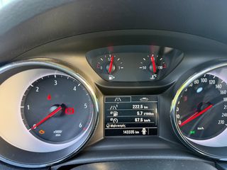 Opel Astra 2017 CDTI 1.6-thumb-8