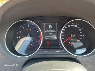 Volkswagen Polo 2015 1.0 Fresh-thumb-15