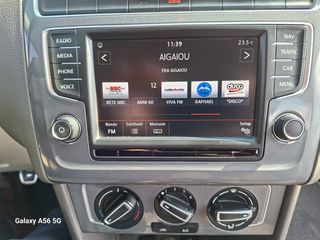 Volkswagen Polo 2015 1.0 Fresh-thumb-17
