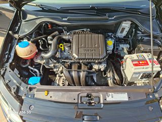 Volkswagen Polo 2015 1.0 Fresh-thumb-31