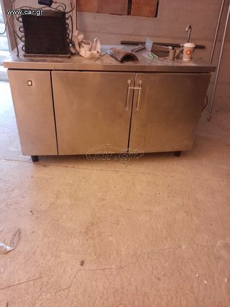 Πωλείται ψυγείο inox