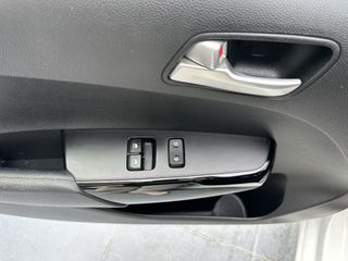 Kia Picanto 2022 Picanto III 1.0-thumb-19