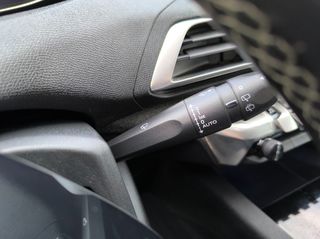 Peugeot 3008 2018 1.5 BLUEHDI 130 ALLURE-thumb-22