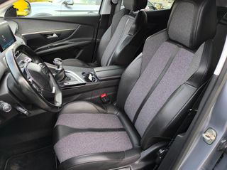 Peugeot 3008 2018 1.5 BLUEHDI 130 ALLURE-thumb-23
