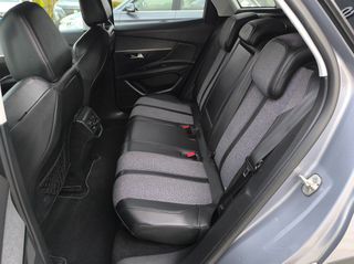 Peugeot 3008 2018 1.5 BLUEHDI 130 ALLURE-thumb-24