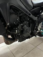 Yamaha MT-09 2022-thumb-1