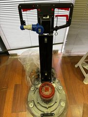 Μηχανή λείανσης και γυαλίσματος Δαπέδων