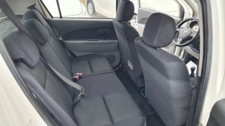 Daihatsu Sirion 2008-thumb-10