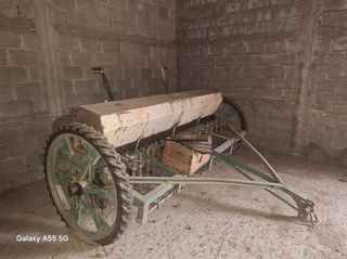 Μηχανήματα Ενσίρωσης-Σποροεκτοξευτήρες 1990