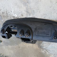 Ταμπλο απο ford fiesta 2004