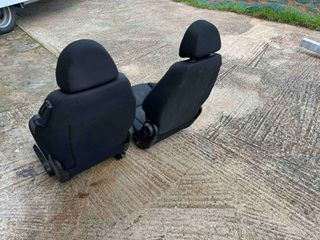 ΠΩΛΟΎΝΤΑΙ ΚΑΘΊΣΜΑΤΑ MITSUBISHI COLP 2ΘΥΡΟ '04-12