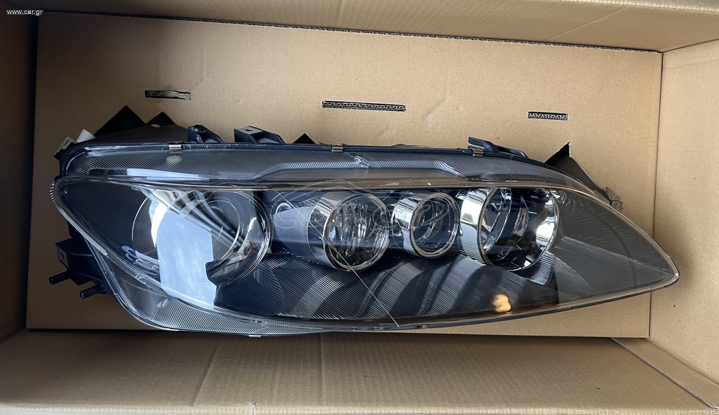 Mazda 6 ‘02-08 φανός συνοδηγού εμπρός (ΜΕ ΠΡΟΤΖΕΚΤΟΡΑ) ΤΙΤΑΝΙΟ/ΜΠΛΕ GR1A-51-0K0B