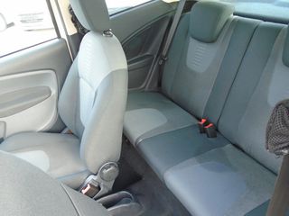 Ford Ka 2011 1.3 TDCI START/STOP TREND-thumb-8