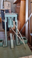 Πρέσσα για τρούκς,κουμπιά μεταλλικά,μπουζώνια