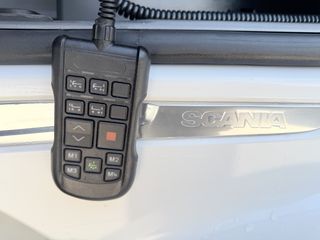 Scania 2019 R520 euro6D 6φουσκες-thumb-12