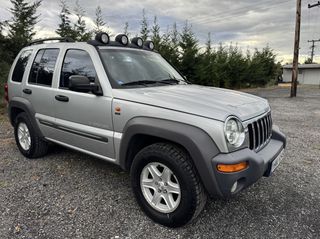 Jeep Cherokee 2005-thumb-5