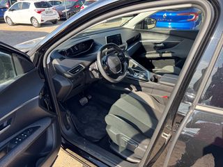 Peugeot 3008 2021-thumb-9