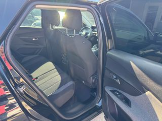Peugeot 3008 2021-thumb-16