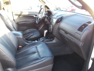 Isuzu D-Max 2017 1.9 ARENA CREW AUTO-thumb-12