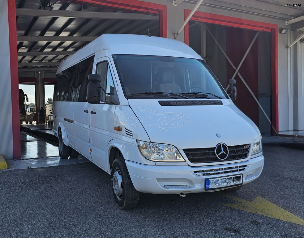 Mercedes-Benz 2000 413