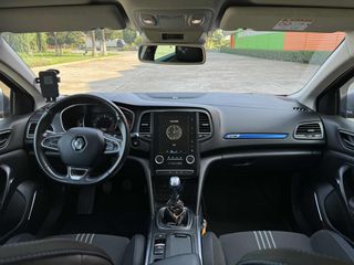 Renault Megane 2017 GT LINE-thumb-6