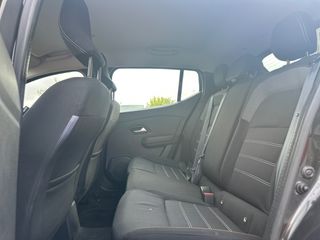 Dacia Sandero 2021 STEPWAY STYLE AUTOMATIC-thumb-11