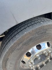 Volvo 2009 520-thumb-3
