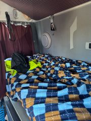 Volvo 2009 520-thumb-18
