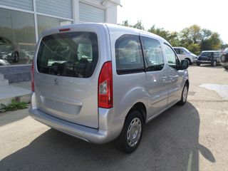 Peugeot Partner 2011-thumb-4