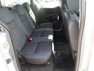 Peugeot Partner 2011-thumb-9