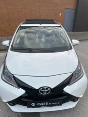Toyota Aygo (X) 2016 1.0 X-Wave-thumb-1