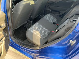 Fiat Punto Evo 2012-thumb-3