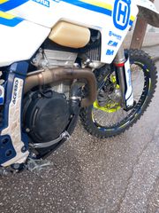 Husqvarna FE 350 2024 FE 350-thumb-2