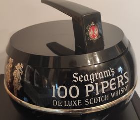 VINTAGE 100 PIPERS ICE BASKET