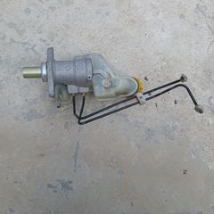 Αντλια φρενων με σεβρο απο ford fiesta 2004