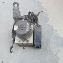 Μοναδα Abs απο ford fiesta 2004
