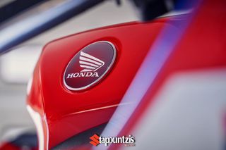 Honda CBR 600RR 2026 2026-thumb-3