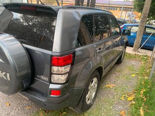 Suzuki Grand Vitara 2005 GRAND VITARA 2000CC. Φουλ έξτρα προσφορά-thumb-4