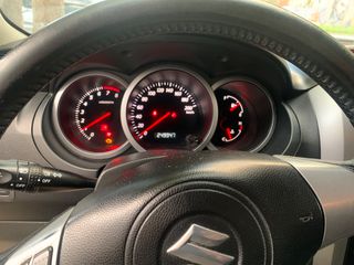 Suzuki Grand Vitara 2005 GRAND VITARA 2000CC. Φουλ έξτρα προσφορά-thumb-8