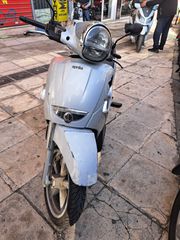 Aprilia Scarabeo 250 i.e. 2010 Abs-thumb-1