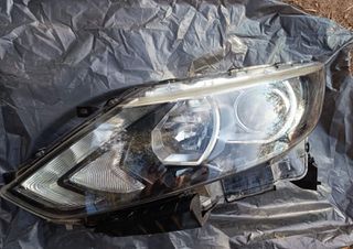 Φανάρια εμπρός Γνήσια Σετ Nissan Qashqai J11 LED 2014-2017 κατάσταση Καινούργιου καμία σπασμένη βάση