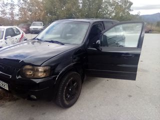 Ford Maverick 2003-thumb-8