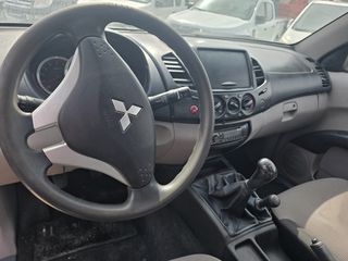 Mitsubishi L200 2015 SAFARI FULL EXTRA 180HP-thumb-25