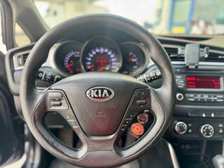 Kia Ceed / cee'd 2016-thumb-8