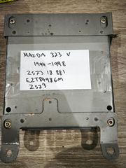 Mazda 323 V . Z57318881 (MAZDA OEM) / E2T84986M (MITSUBISHI ELECTRIC) / Z573