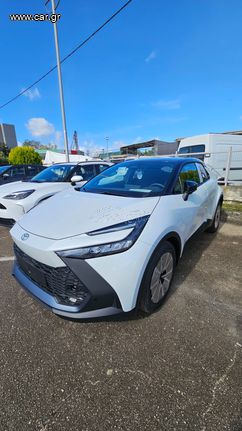 Toyota C-HR 2025 C-LUB BI-TONE  1.8 HEV ΕΤΟΙΜΟΠΑΡΑΔΟΤΟ