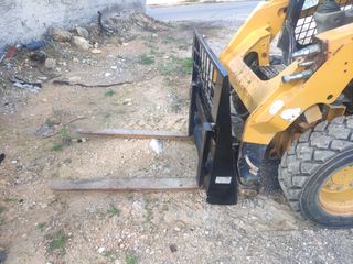 Πιρούνια CAT 2017 1-thumb-1